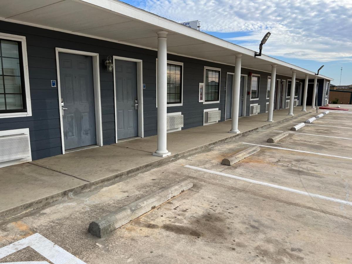 Hotel Bien Venido Pearsall Εξωτερικό φωτογραφία