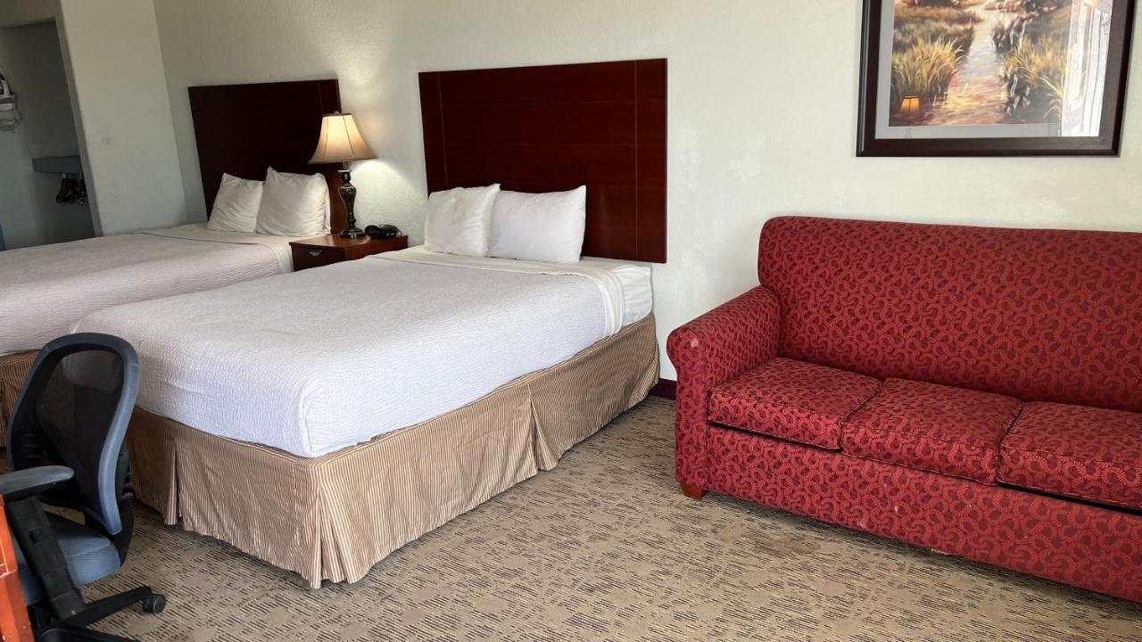 Hotel Bien Venido Pearsall Εξωτερικό φωτογραφία